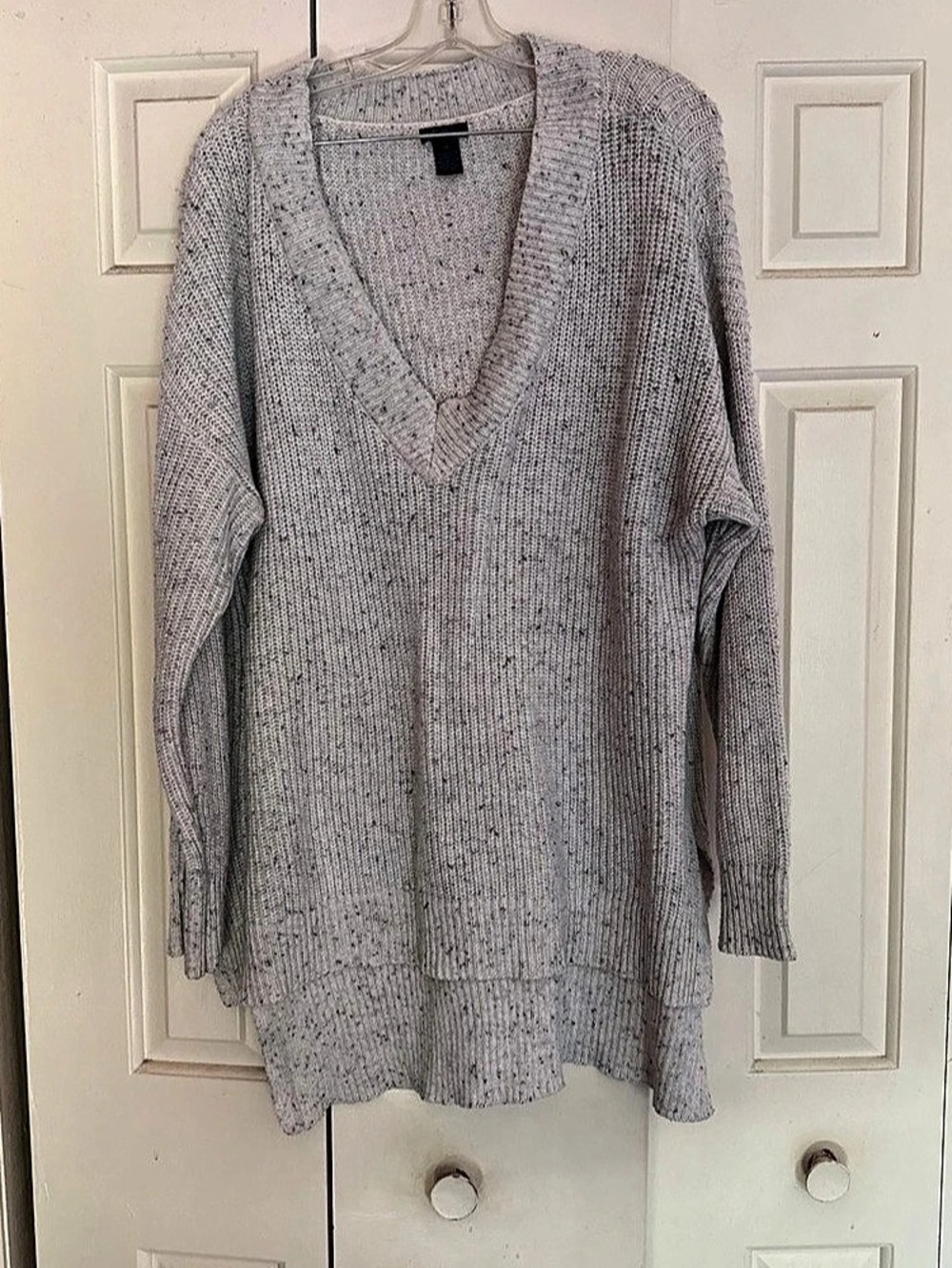 rue21 Women's V-Neck Sweater Gray Size 2X Like New